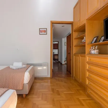 Nice 2Bedroom Apartment In Pagkrati Athens Exterior photo